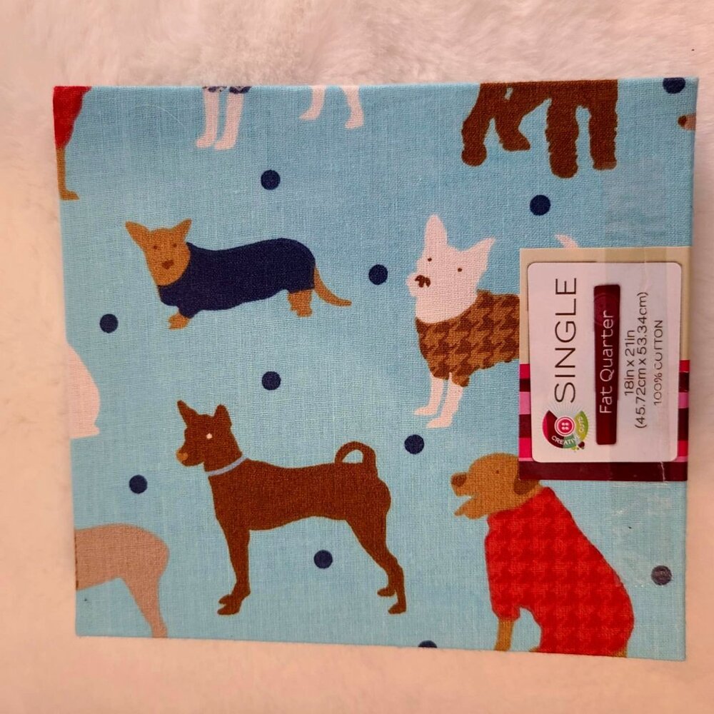 Dogs (pups)  fat quarters set of 2